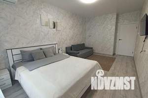 1-к квартира, посуточно, 40м2, 3/24 этаж