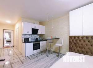 Студия квартира, посуточно, 27м2, 15/32 этаж