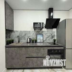 1-к квартира, посуточно, 40м2, 12/20 этаж