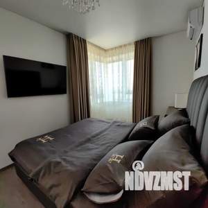 2-к квартира, посуточно, 58м2, 13/24 этаж