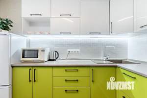 1-к квартира, посуточно, 37м2, 10/18 этаж