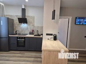 2-к квартира, посуточно, 46м2, 20/25 этаж