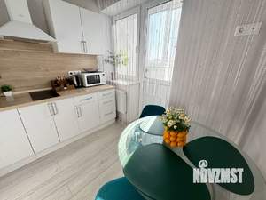 1-к квартира, посуточно, 40м2, 16/25 этаж