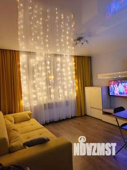 1-к квартира, посуточно, 37м2, 1/18 этаж