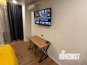 Студия квартира, посуточно, 35м2, 15/25 этаж