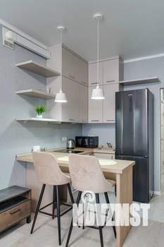 Студия квартира, посуточно, 30м2, 12/18 этаж