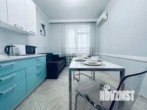 1-к квартира, посуточно, 55м2, 1/1 этаж