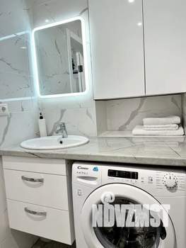 Студия квартира, посуточно, 35м2, 14/25 этаж