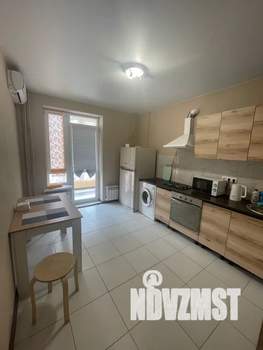 1-к квартира, посуточно, 40м2, 13/24 этаж