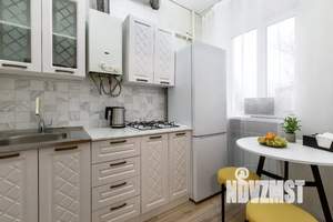 1-к квартира, посуточно, 35м2, 3/5 этаж