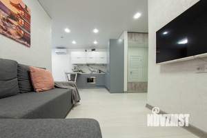 2-к квартира, посуточно, 41м2, 8/28 этаж