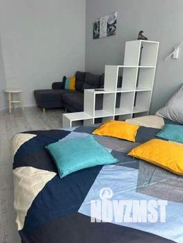 1-к квартира, посуточно, 42м2, 1/1 этаж