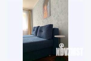 2-к квартира, посуточно, 50м2, 1/5 этаж