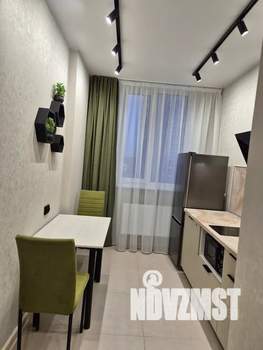 1-к квартира, посуточно, 35м2, 8/25 этаж