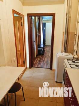 1-к квартира, посуточно, 33м2, 1/1 этаж