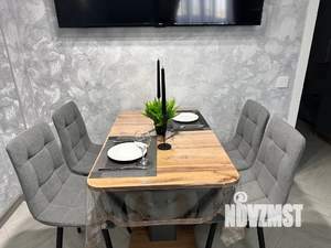 Студия квартира, посуточно, 35м2, 18/19 этаж