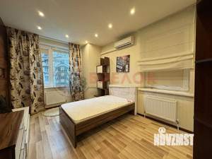 3-к квартира, на длительный срок, 110м2, 3/10 этаж