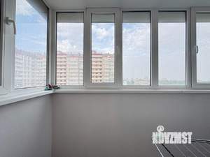 Студия квартира, на длительный срок, 36м2, 12/17 этаж