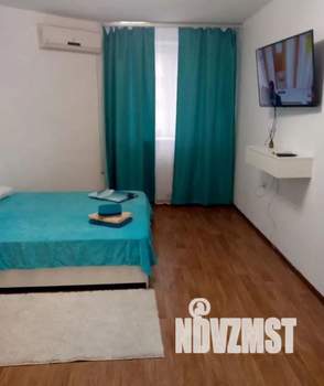1-к квартира, посуточно, 40м2, 5/18 этаж