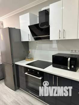 1-к квартира, посуточно, 47м2, 10/32 этаж