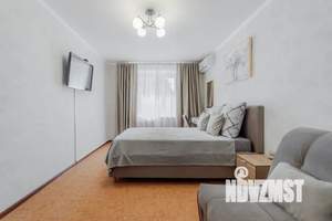 1-к квартира, посуточно, 44м2, 3/15 этаж