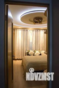 1-к квартира, посуточно, 32м2, 4/15 этаж