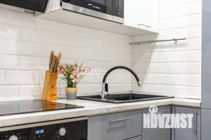 1-к квартира, посуточно, 62м2, 1/1 этаж