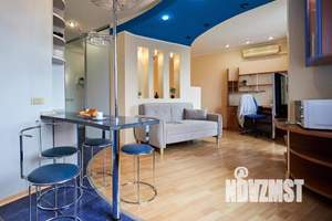 1-к квартира, посуточно, 40м2, 1/1 этаж