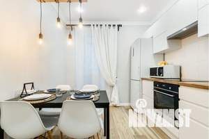 1-к квартира, посуточно, 40м2, 13/24 этаж