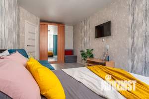 1-к квартира, посуточно, 40м2, 6/10 этаж