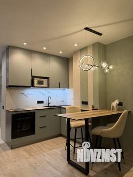 Студия квартира, посуточно, 28м2, 19/24 этаж