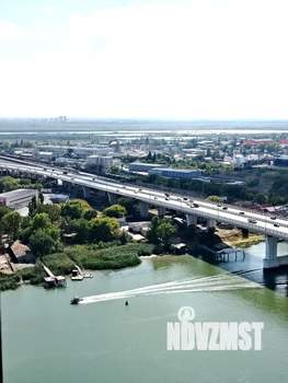 Студия квартира, посуточно, 30м2, 27/33 этаж