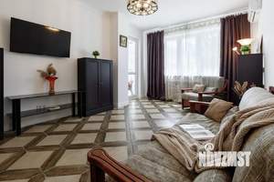 1-к квартира, посуточно, 50м2, 1/1 этаж