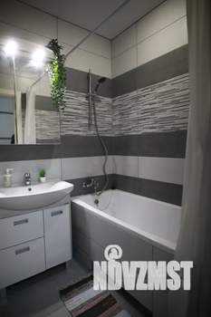 1-к квартира, посуточно, 40м2, 16/23 этаж