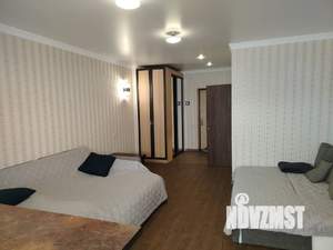 Студия квартира, посуточно, 34м2, 15/18 этаж