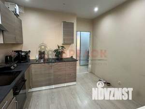 2-к квартира, вторичка, 57м2, 1/5 этаж