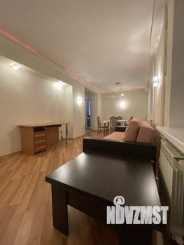 3-к квартира, вторичка, 100м2, 9/10 этаж