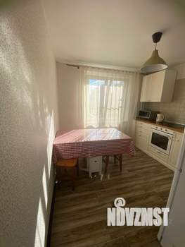 2-к квартира, вторичка, 57м2, 3/18 этаж