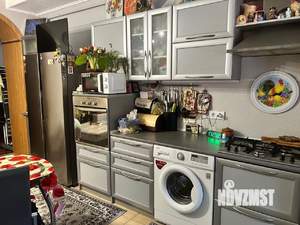 2-к квартира, вторичка, 47м2, 1/1 этаж