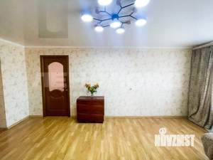 3-к квартира, вторичка, 63м2, 1/5 этаж