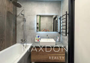 3-к квартира, вторичка, 100м2, 12/19 этаж