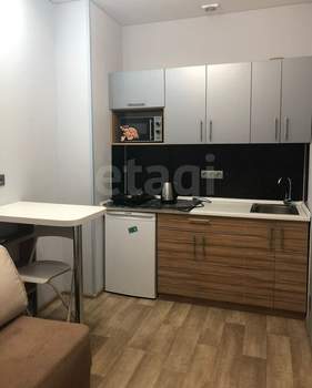 3-к квартира, вторичка, 49м2, 1/1 этаж