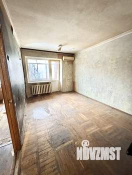 3-к квартира, вторичка, 55м2, 4/10 этаж