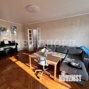 3-к квартира, вторичка, 57м2, 5/5 этаж