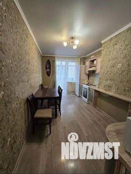 2-к квартира, вторичка, 62м2, 9/19 этаж
