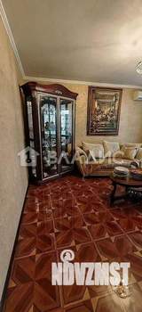 3-к квартира, вторичка, 57м2, 8/9 этаж