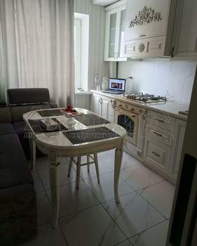 3-к квартира, вторичка, 64м2, 3/10 этаж