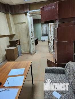2-к квартира, вторичка, 42м2, 1/1 этаж