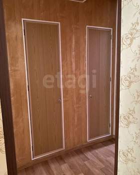 3-к квартира, вторичка, 55м2, 3/5 этаж