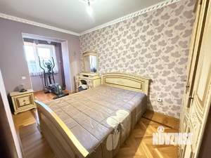 4-к квартира, вторичка, 105м2, 9/10 этаж